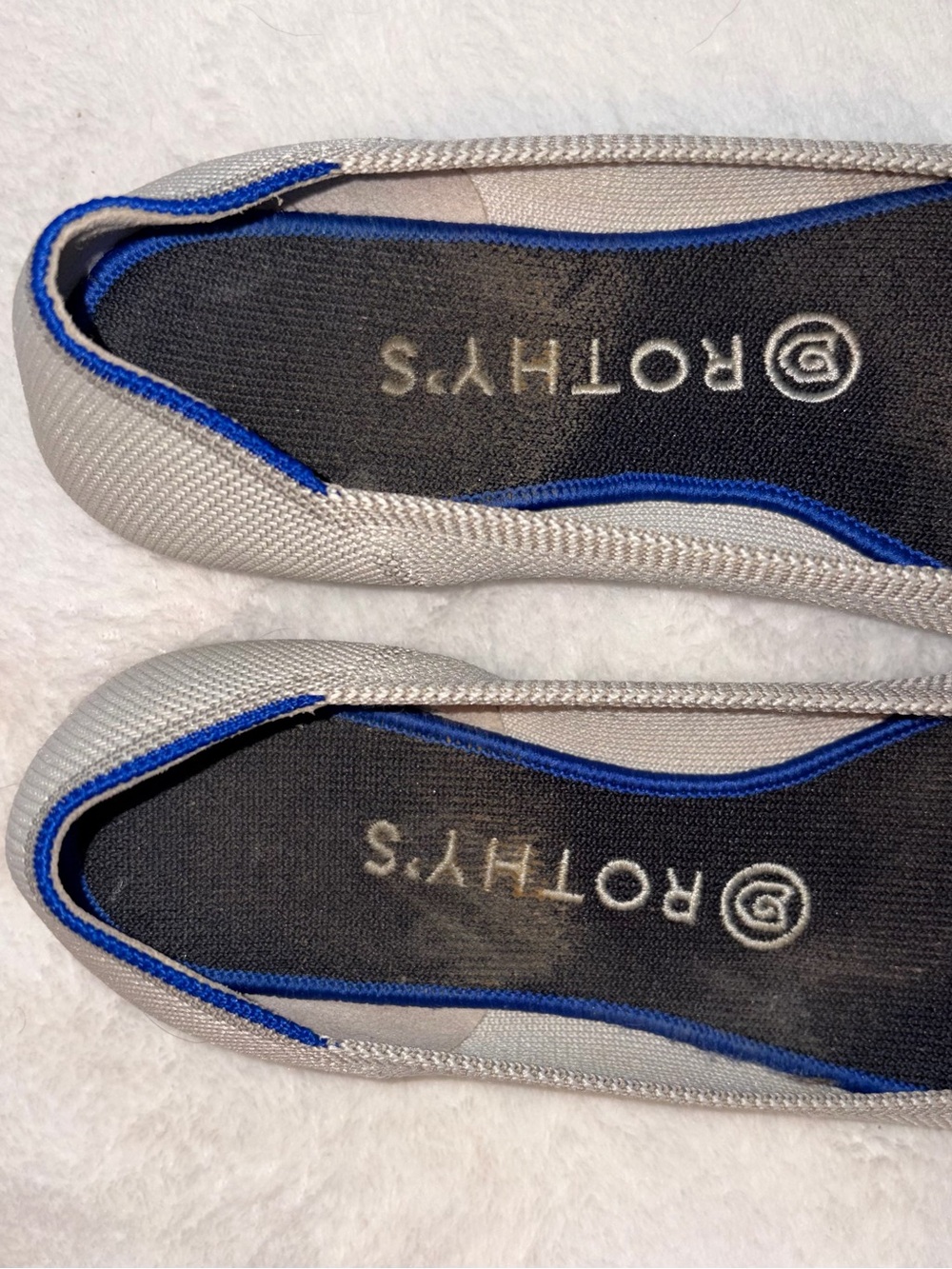 Rothy’s Pointed Toe Light Grey Flats sz 8.5 - Picture 2 of 7